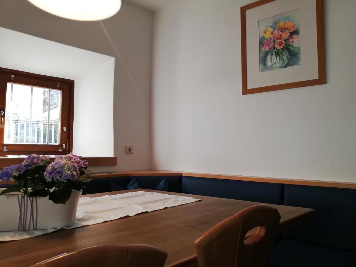 Apartamento Ansitz Grustdorf Appiano Sulla Strada Del Vino Exterior foto